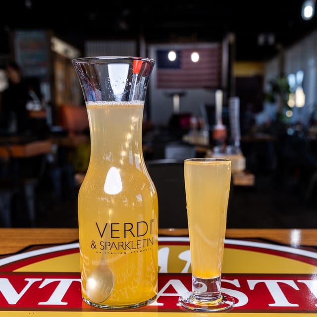 Peach (Bellini).